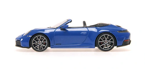 Porsche 911 992.2 Carrera GTS Cabriolet 2024 blue 1:43 Minichamps