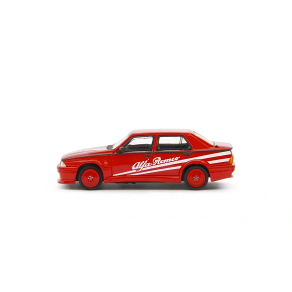 Alfa Romeo 75 1.8i Turbo Evoluzione 1987 red/white 1:64 Laudoracing Model