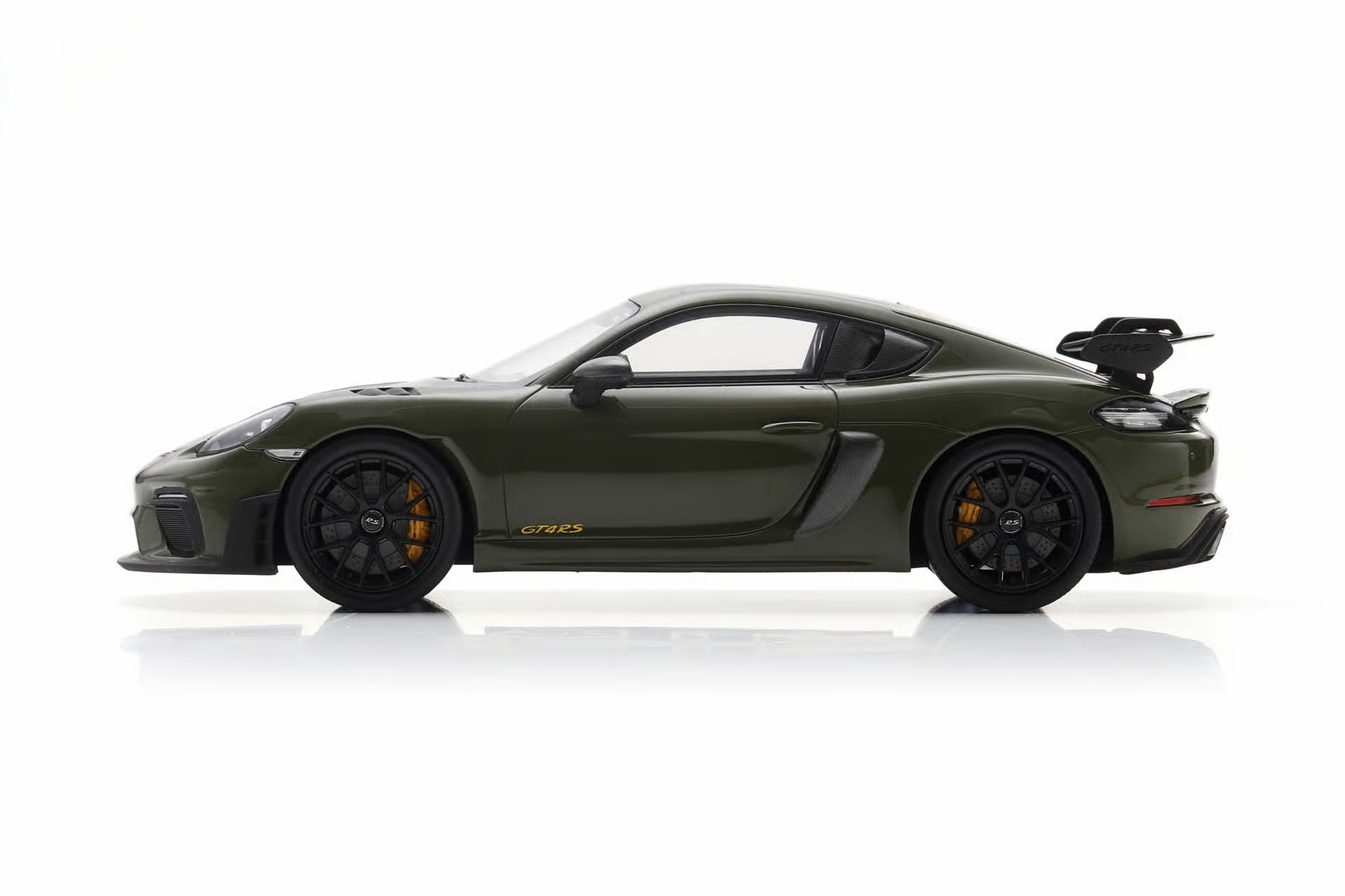 Porsche 718 Cayman GT4 RS Weissach Package 2023 nato olive 1:18 Spark