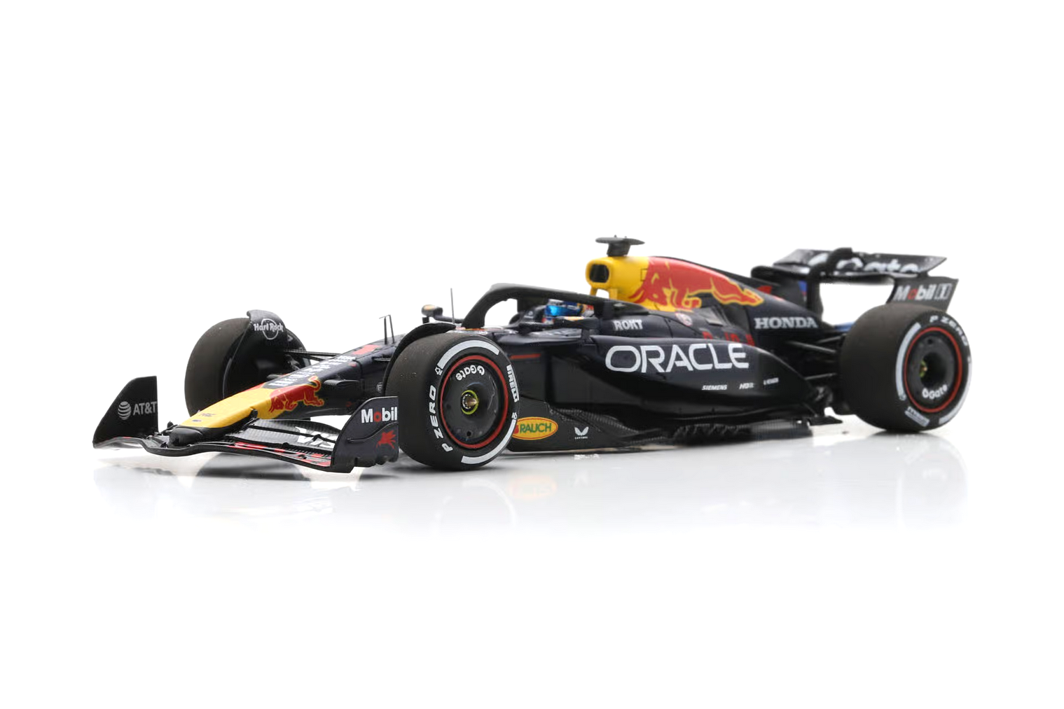 Red Bull Racing RB21 Oracle #1 M.Verstappen Winner Abu Dhabi GP 2025 with Pit Board 1:43 Spark