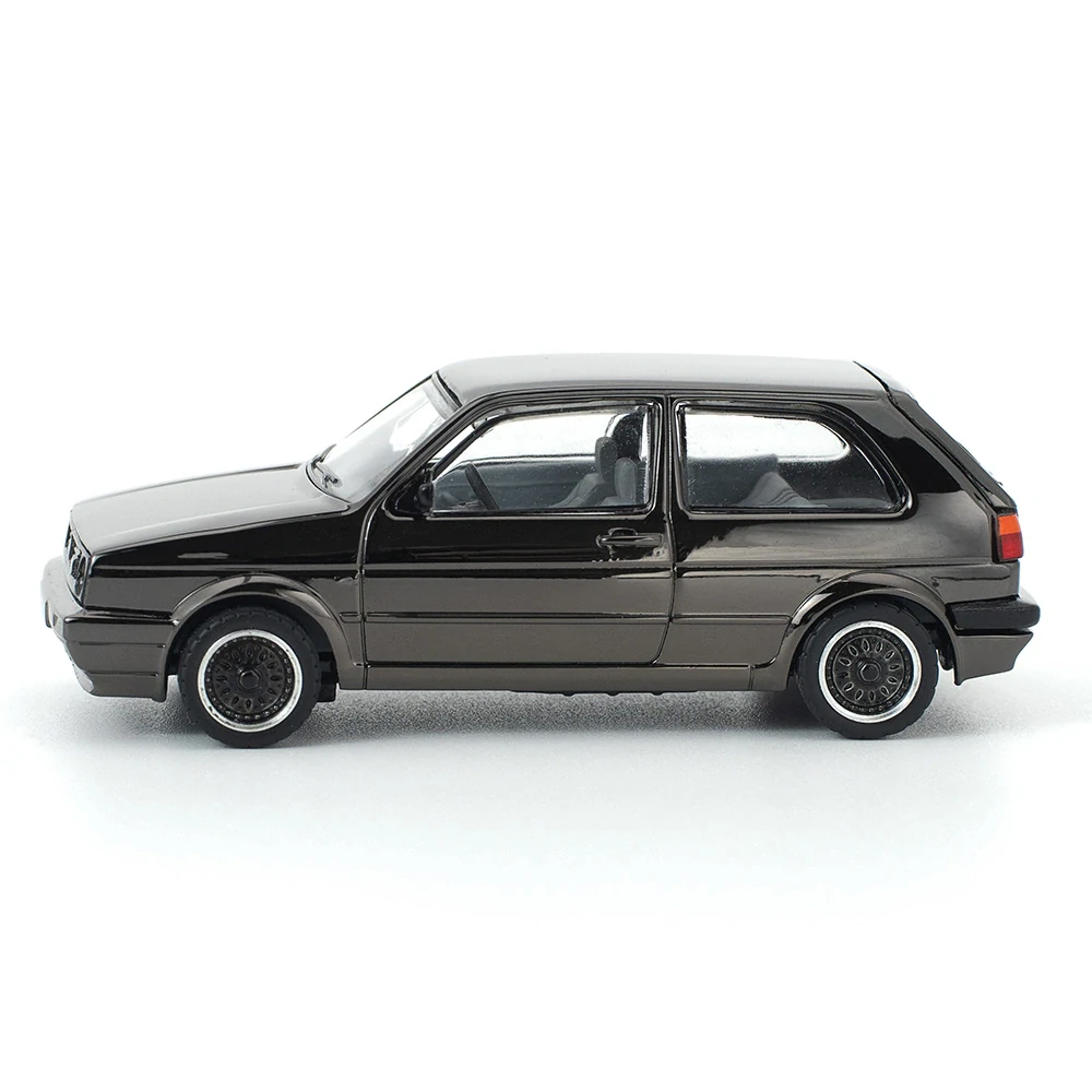 Volkswagen Golf GTI MK2 *The Dark Chrome Series* dark chrome 1:64 Pop Race