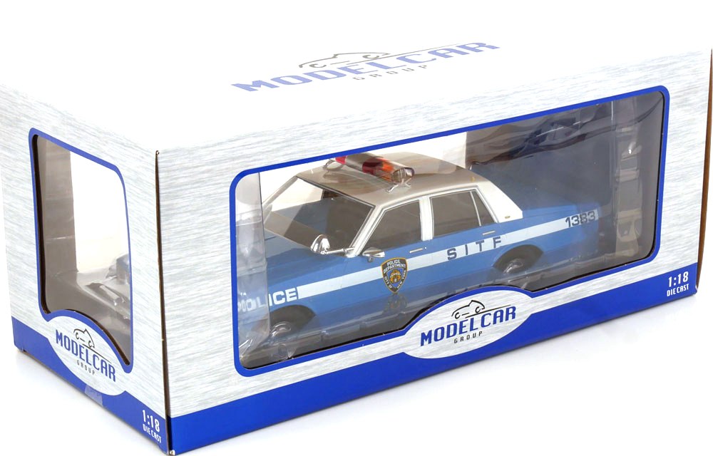 Chevrolet Caprice NYPD 1987 1:18 MCG Modelcar Group