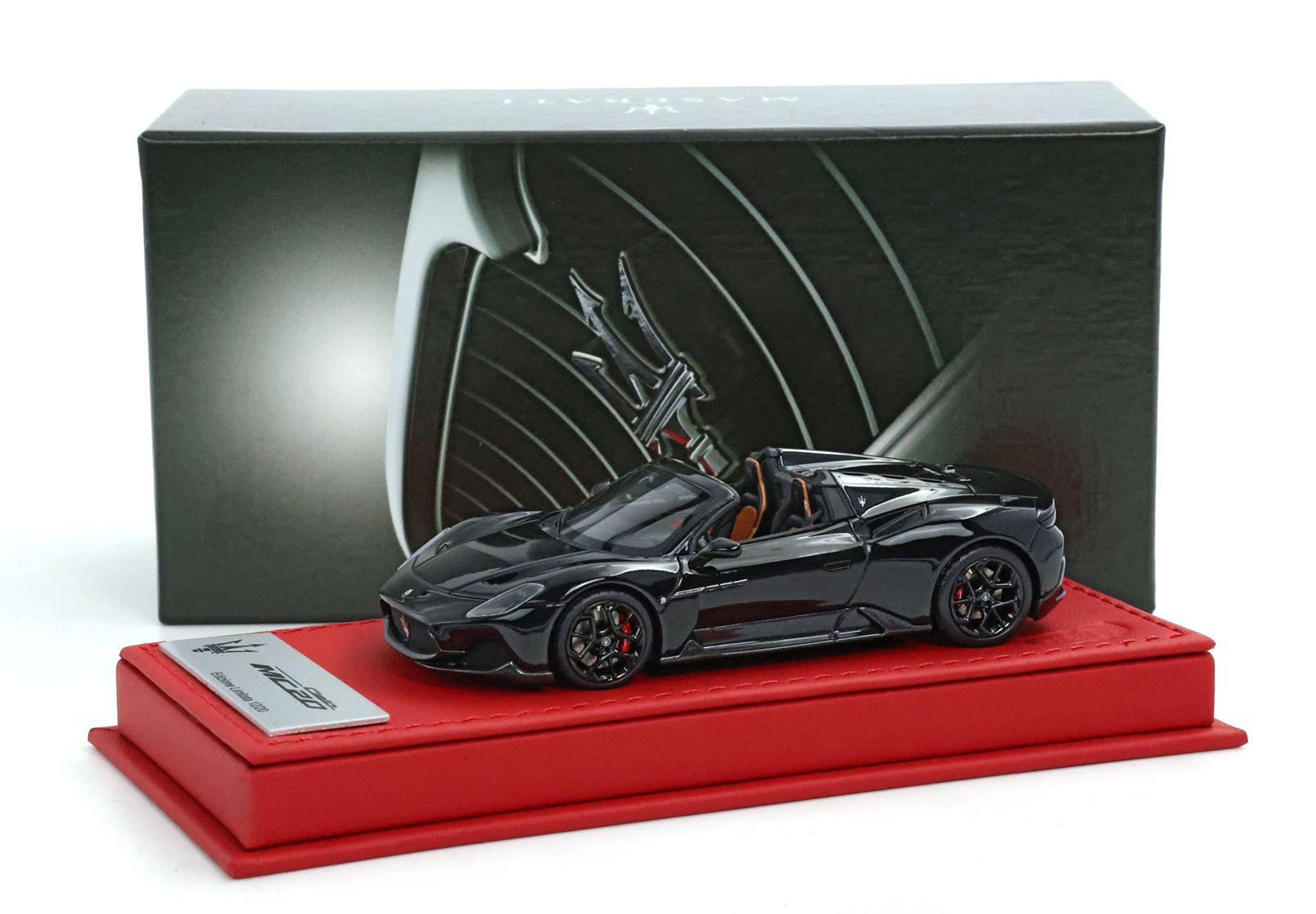 Maserati MC20 Cielo Gloss Black 1:43 B.B.R.