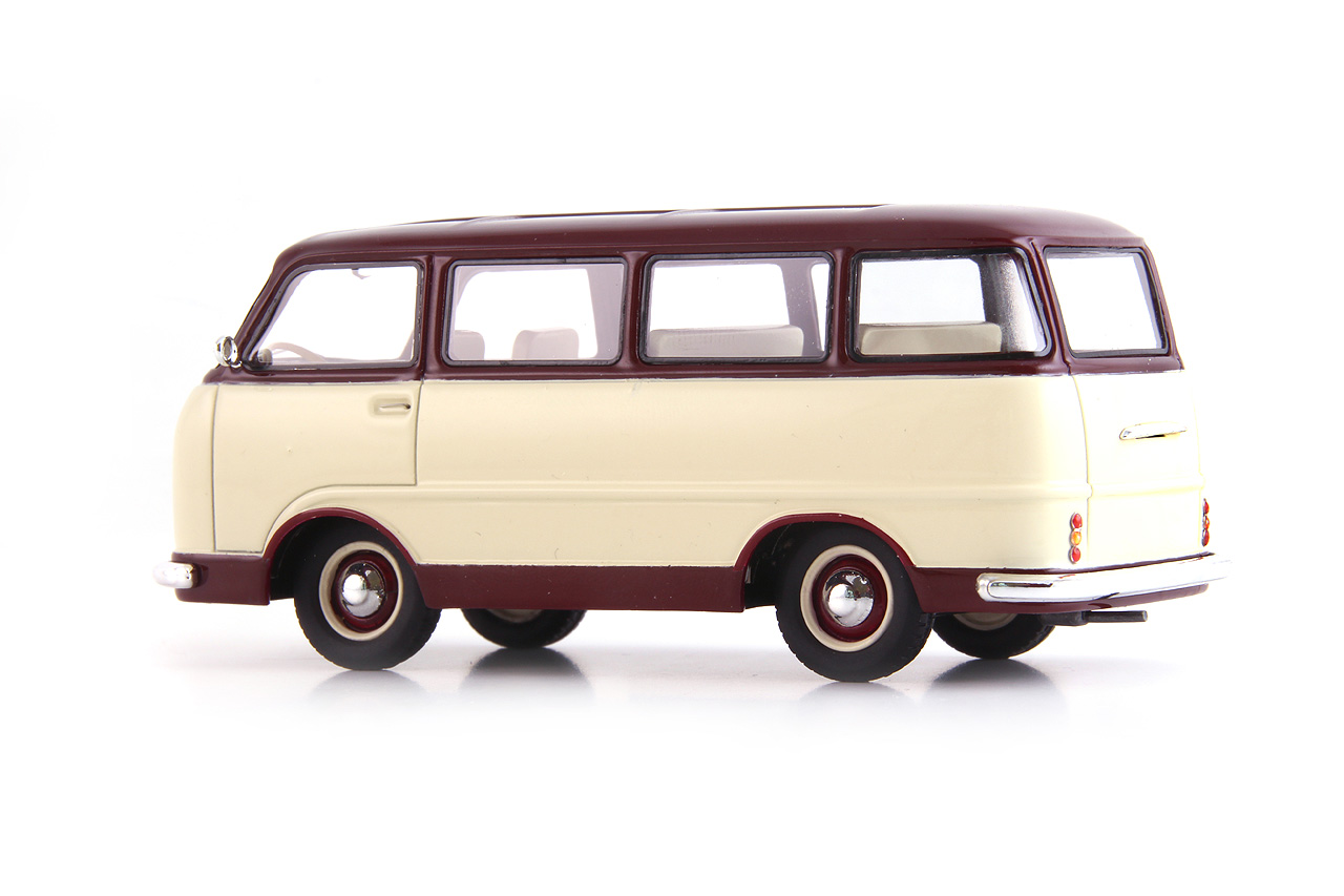 Škoda 979-I Prototype 1956 ivory/dark red 1:43 AutoCult