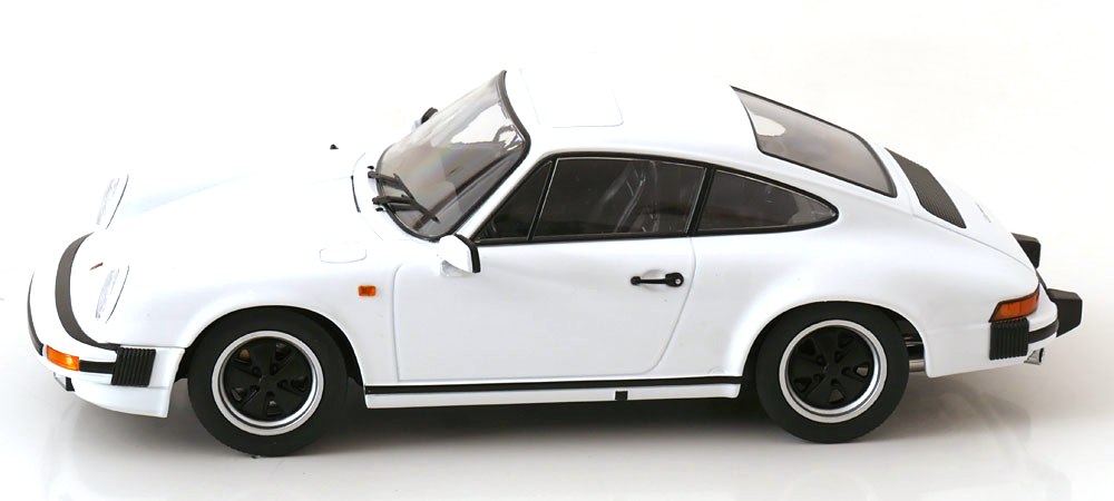 Porsche 911 Carrera Coupe 1983 white 1:18 KK Scale