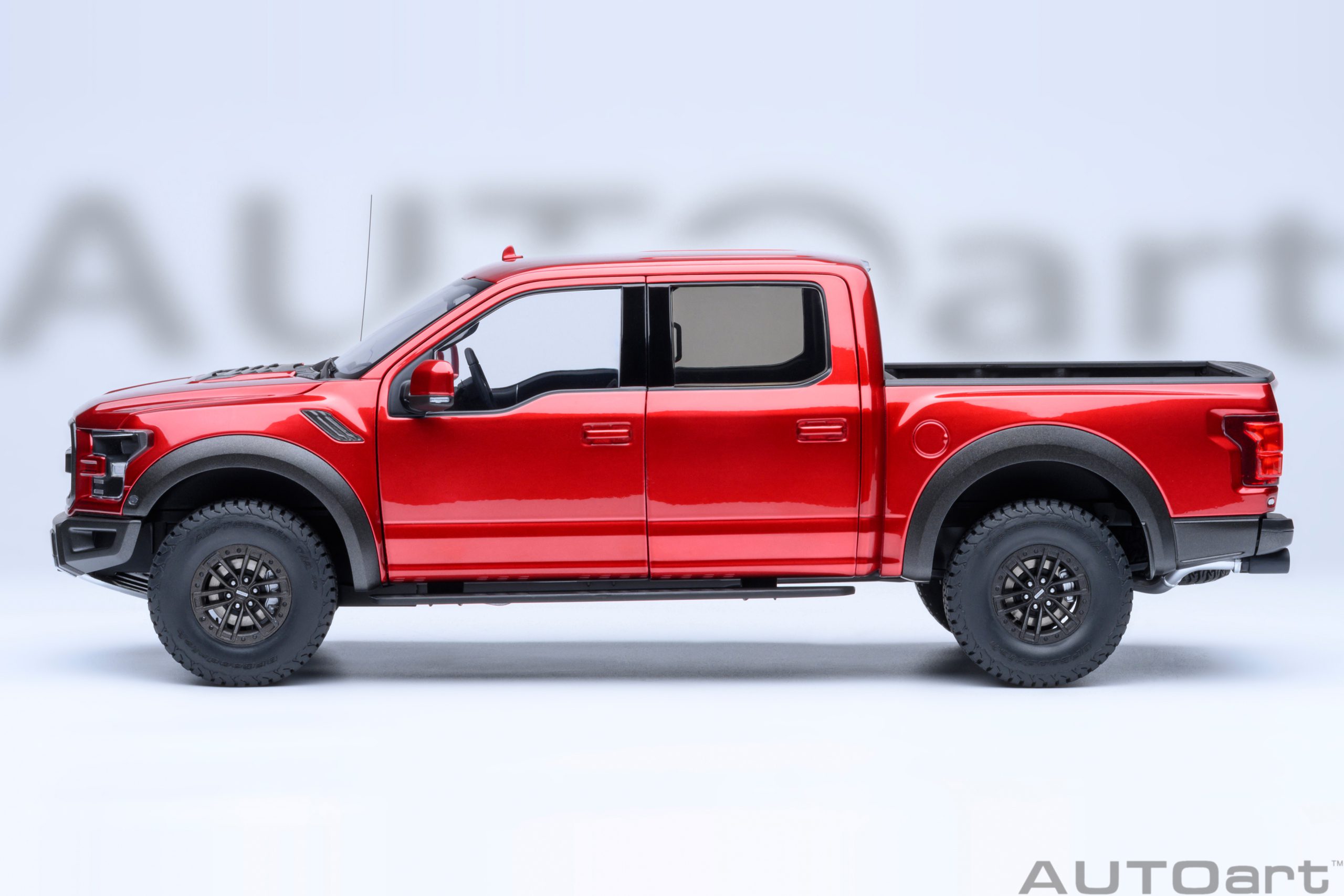 Ford F-150 Raptor Supercrew 2019 ruby red 1:18 AUTOart