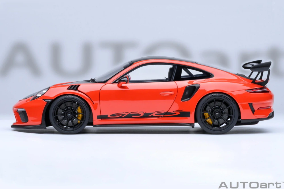 Porsche 911 GT3RS 2017 Weissach Package lava orange 1:18 AUTOart