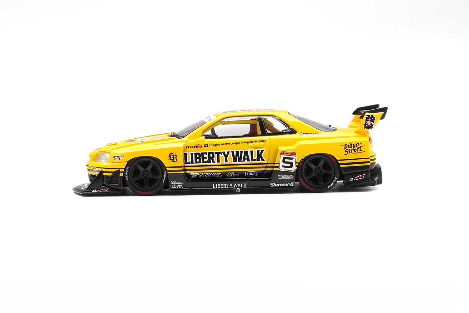 Nissan GT-R (R34) Skyline LB Super Silhouette 2025 sport yellow 1:64 Mini GT