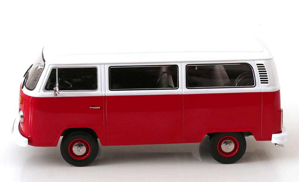 Volkswagen T2b Bus 1972 red/white 1:18 KK Scale