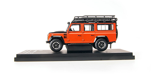 Land Rover Defender 110 Adventure Edition 2015 orange 1:43 Almost Real