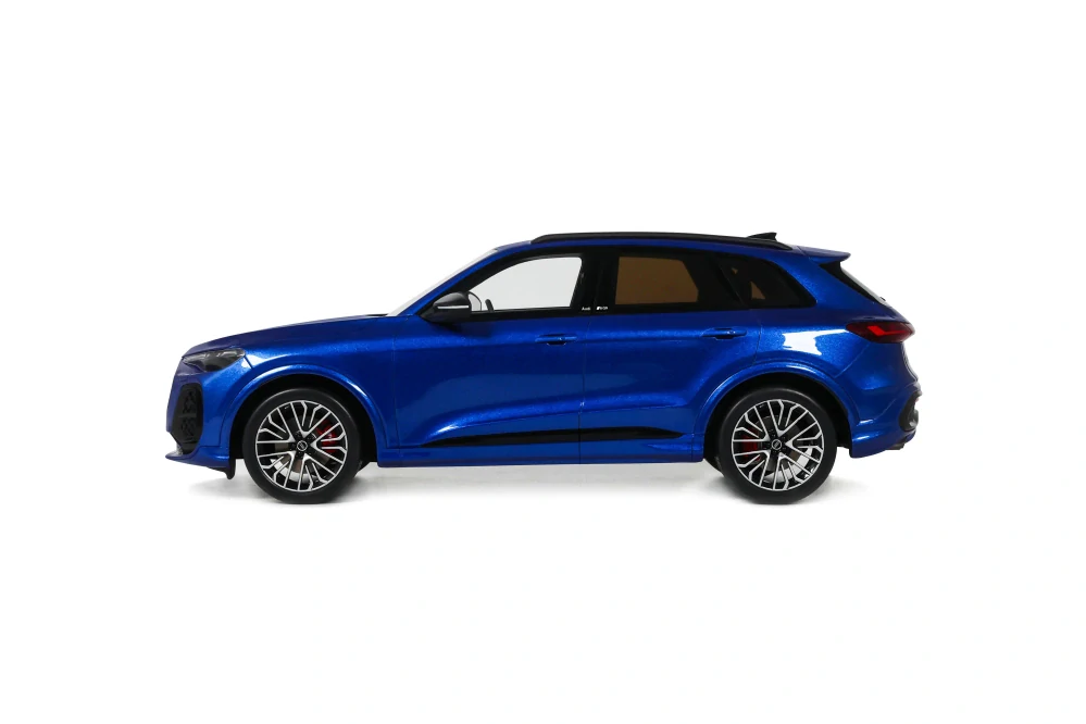 Audi SQ5 TFSI 2024 Ultra blue 1:18 OttOmobile 