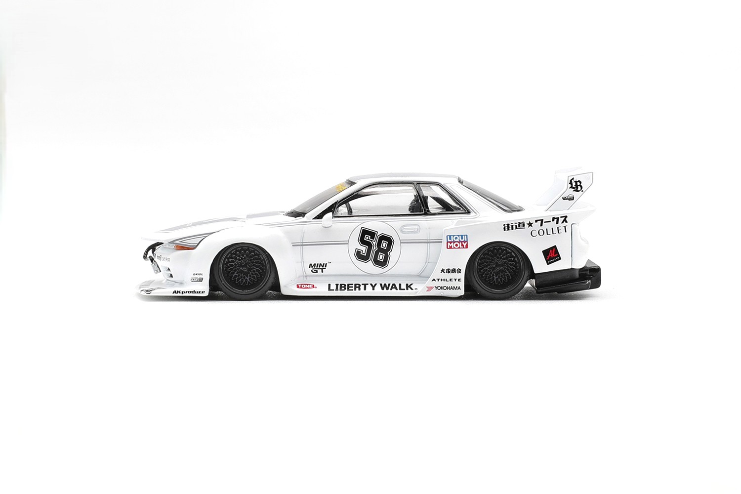 Nissan GTR (R32) LB-Kaido Works TAS 2025 1:64 Mini GT