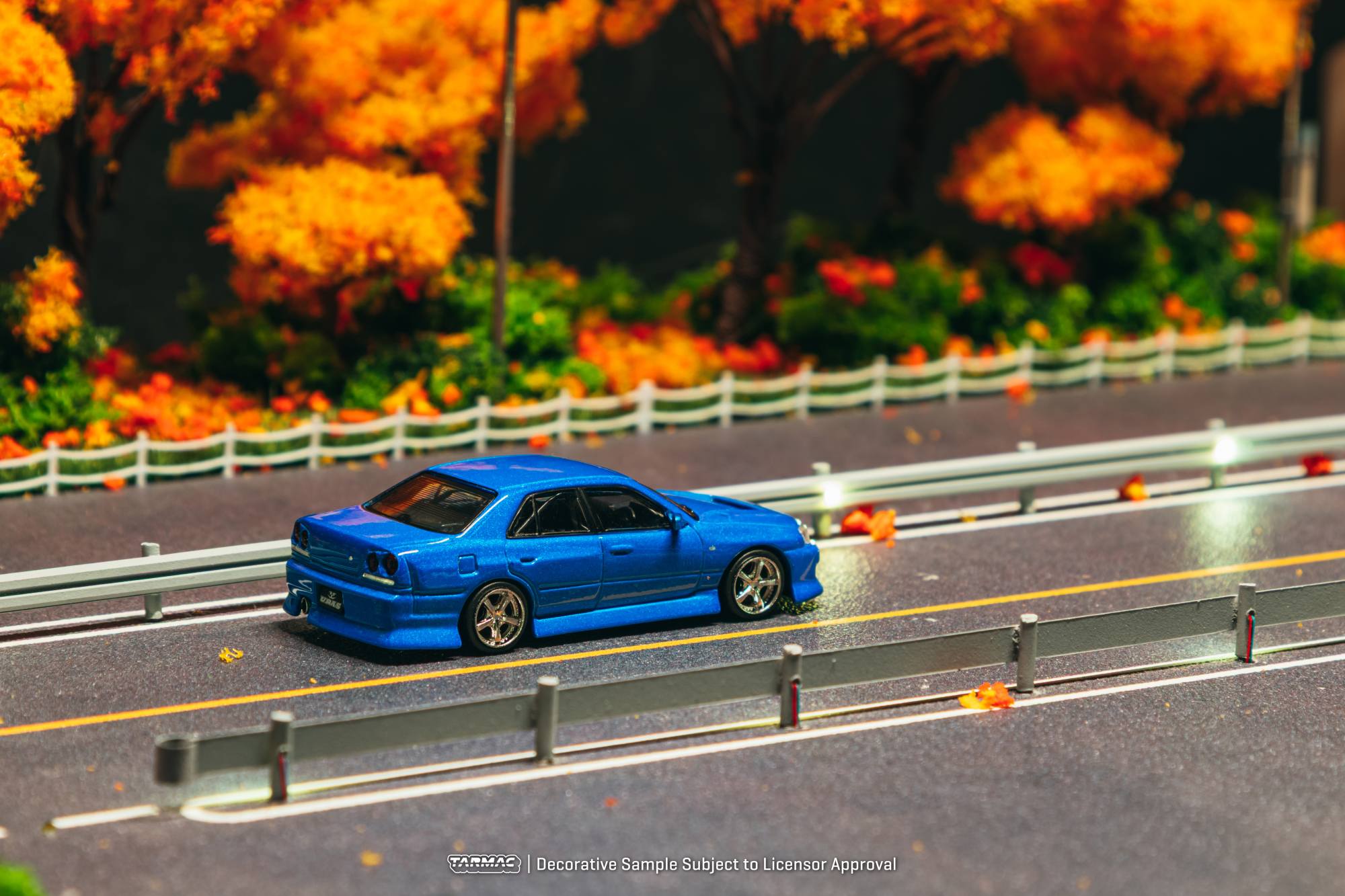 Nissan Skyline ER34 *URAS* blue 1:64 Tarmac