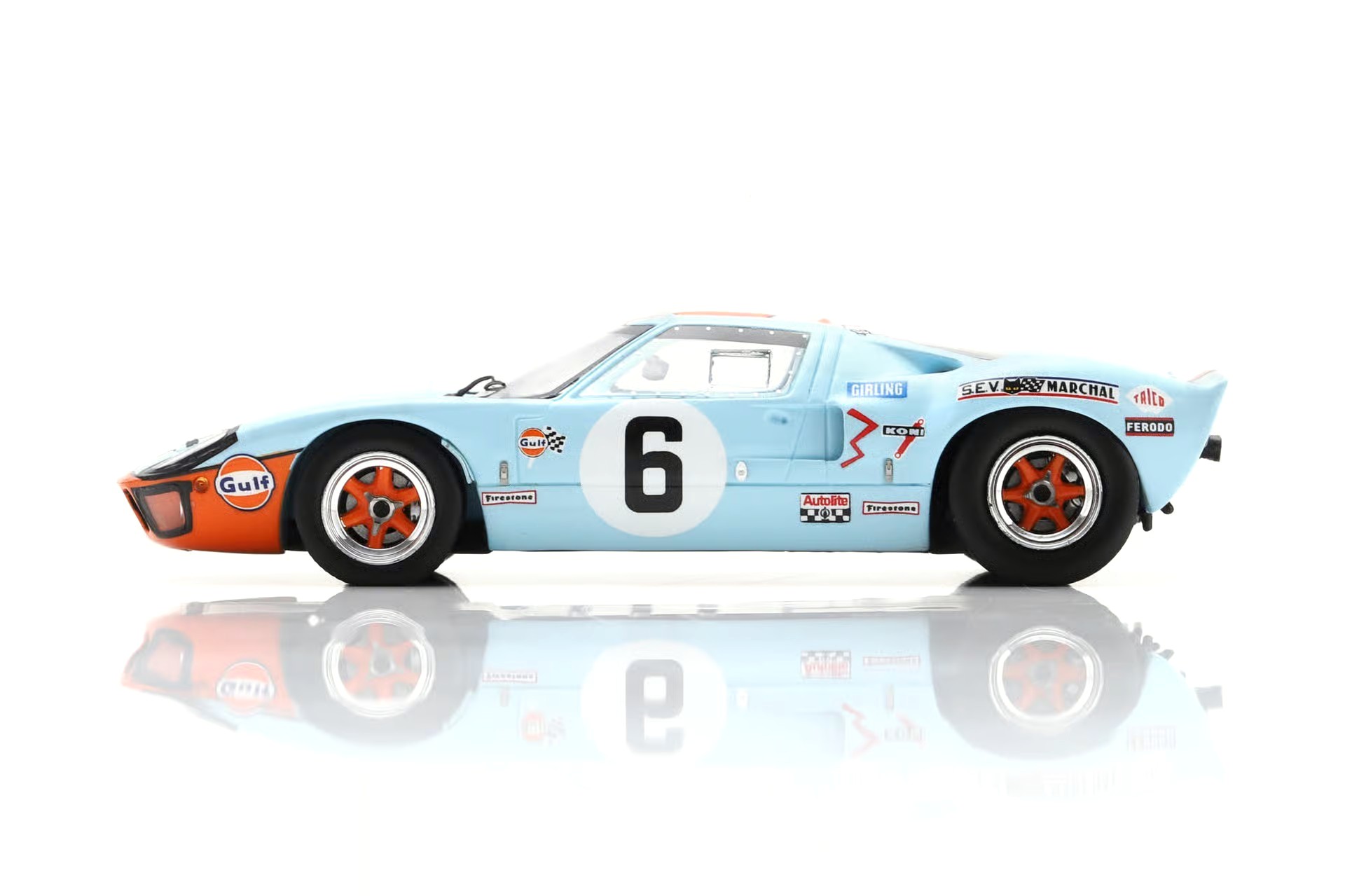Ford GT40 #6 Ickx/Oliver Winner 24H Le Mans 1969 1:43 Spark
