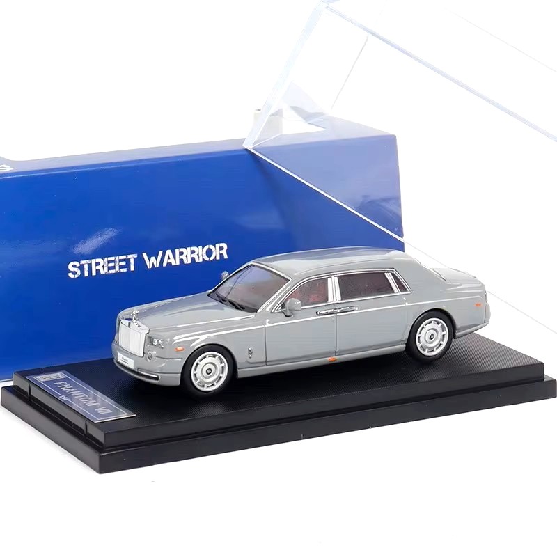 Rolls Royce Phantom VII naduo grey 1:64 Street Weapon
