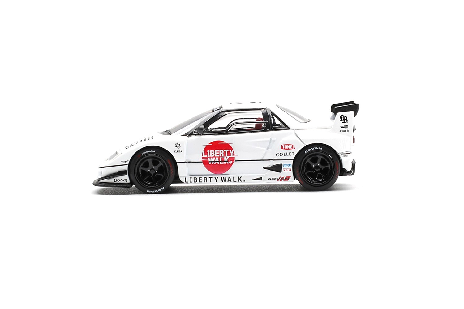 Mazda AZ-1 *Liberty Walk* LB40 LB-Hinomaru 2025 white/red 1:64 Mini GT