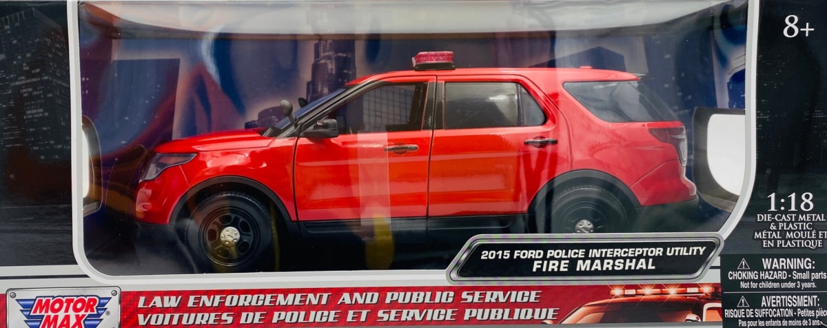 Ford Police Interceptor Utility Fire Marshal 2015 red 1:18 Motor Max