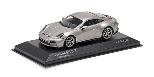 Porsche 911 992 S/T 2023 silver 1:43 Minichamps