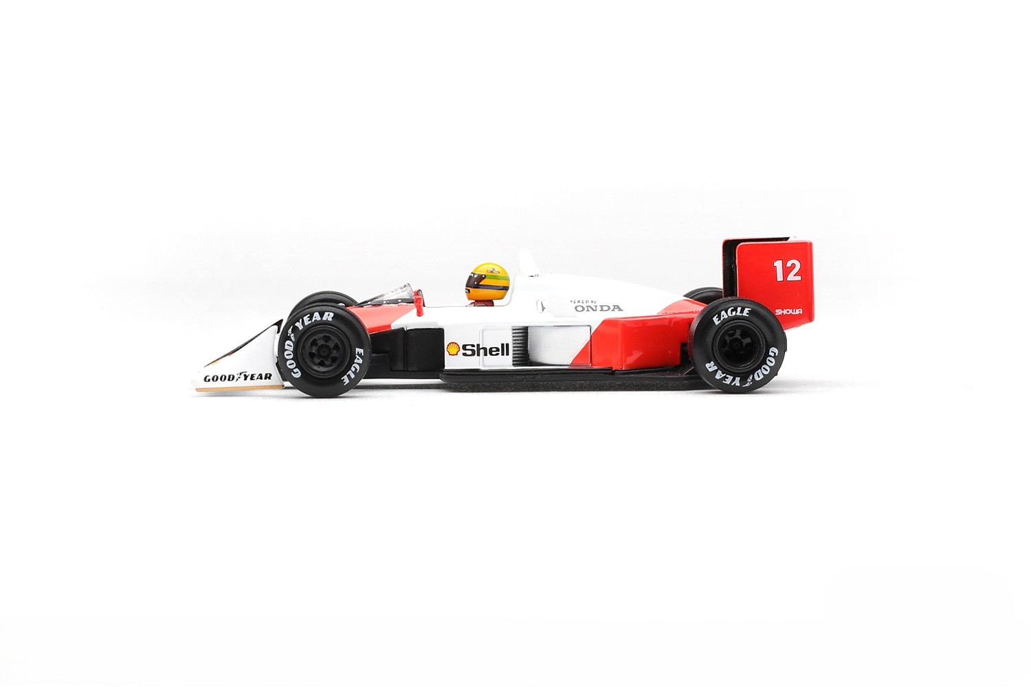 McLaren MP4/4 #12 Ayrton Senna Winner Canadian Grand Prix 1988 1:64 Mini GT