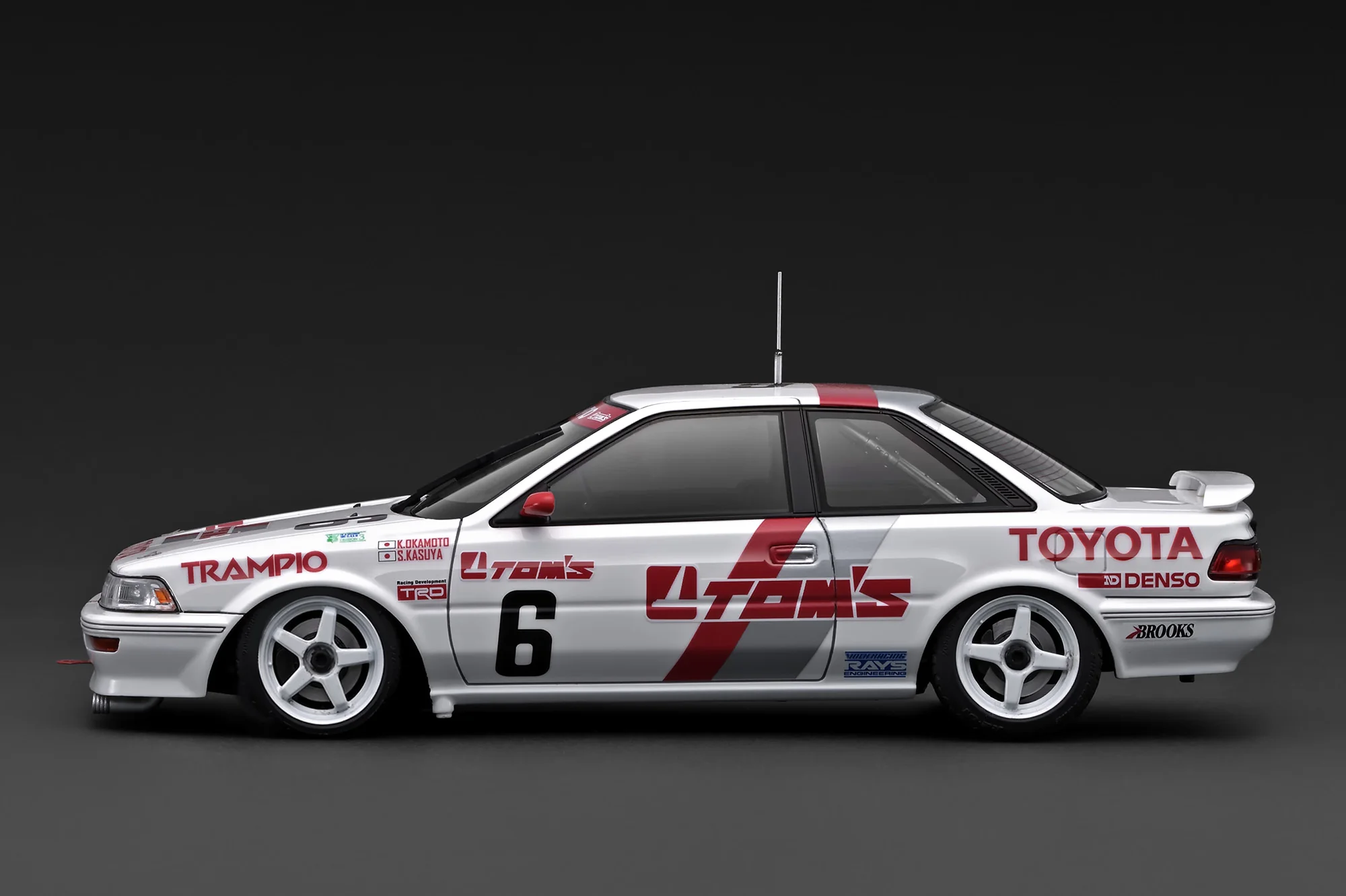 Toyota Tom's Corolla #6 JTC 1991 1:18 Ignition Model