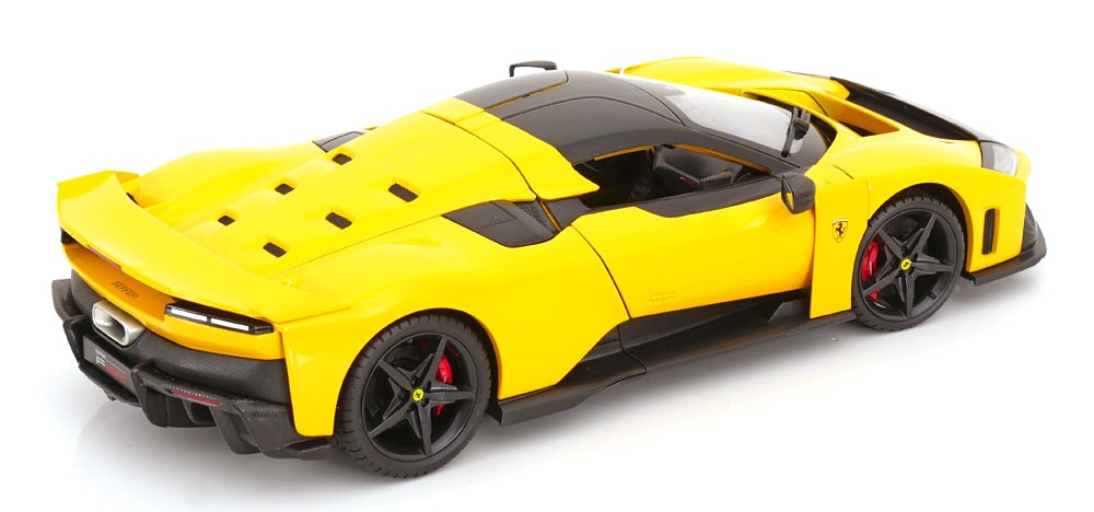 Ferrari F80 2024 yellow 1:18 Bburago