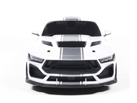 Shelby Mustang Super Snake 2025 white/silver stripes 1:18 Solido