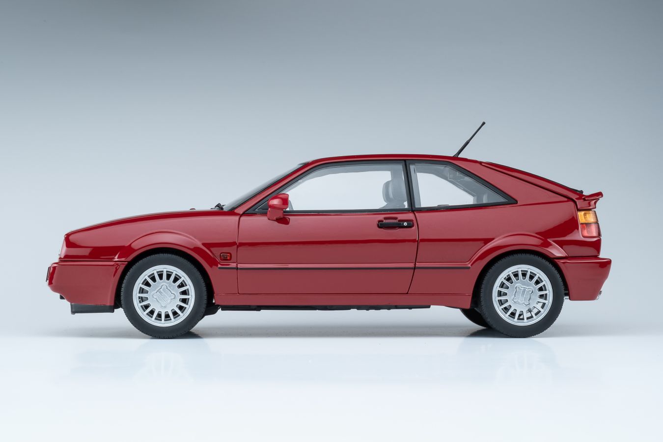 Volkswagen Corrado G60 red 1:18 Norev