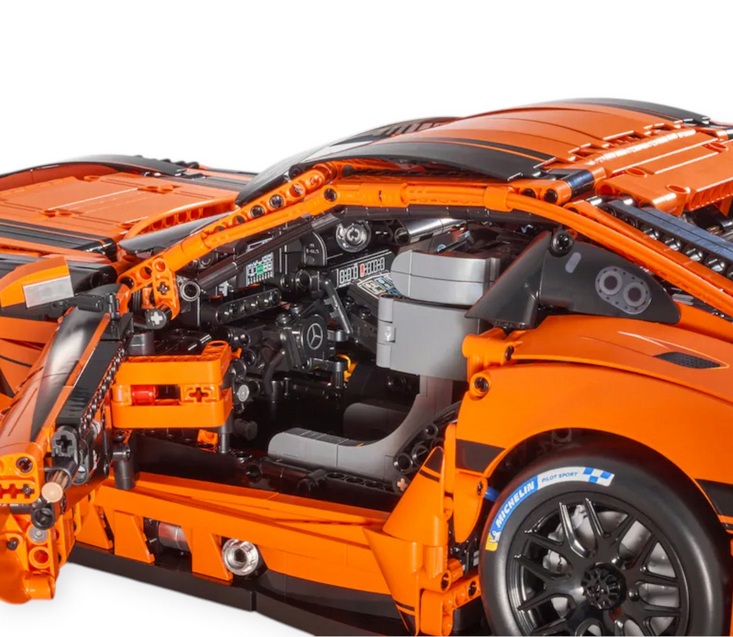  Mercedes-AMG GT3 orange 1:8 CaDA