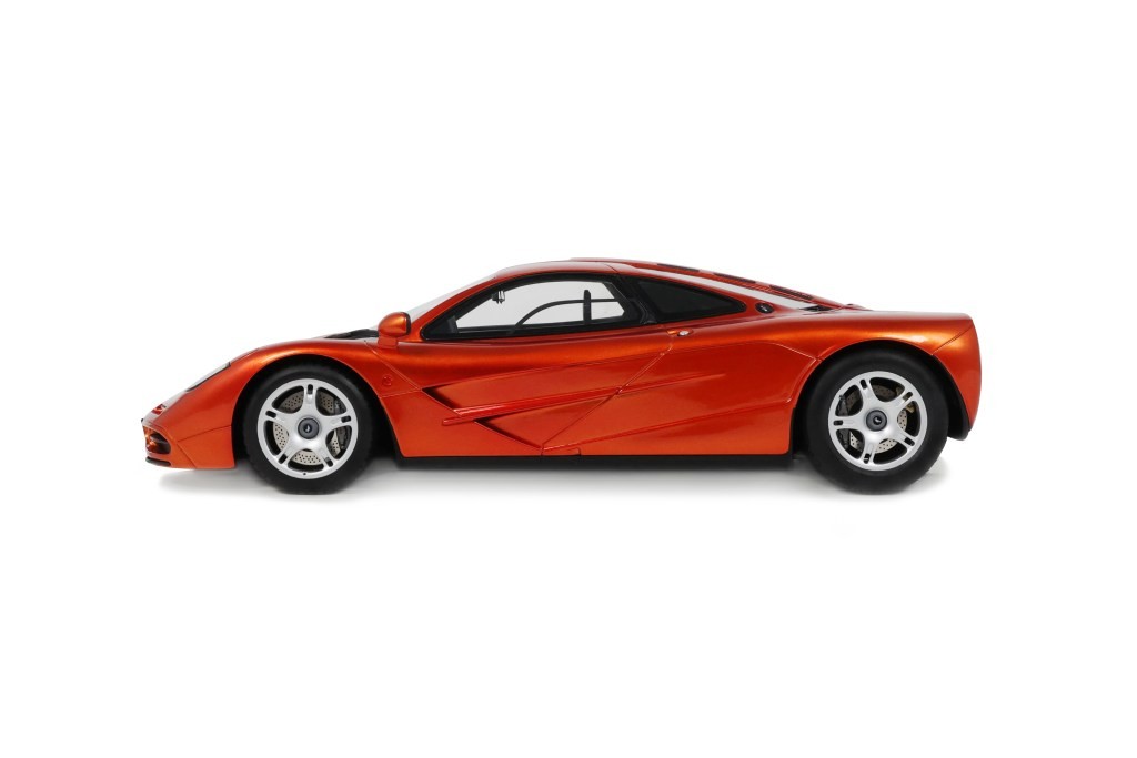McLaren F1 Roadcar 1992 mansour orange 1:18 GT Spirit
