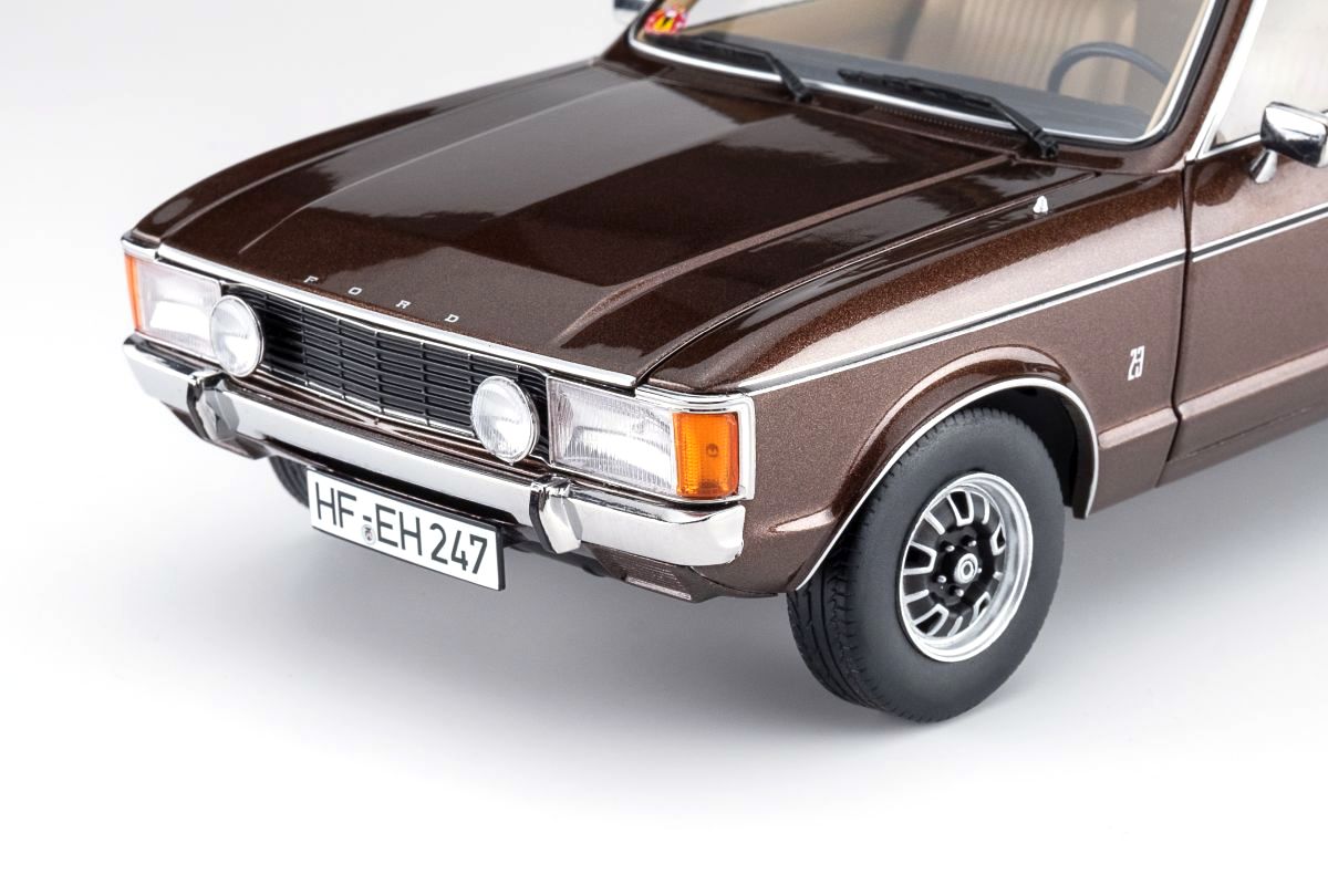 Ford Granada Coupe 2. Series 1975 Montana brown metallic 1:18 Touring Modelcars