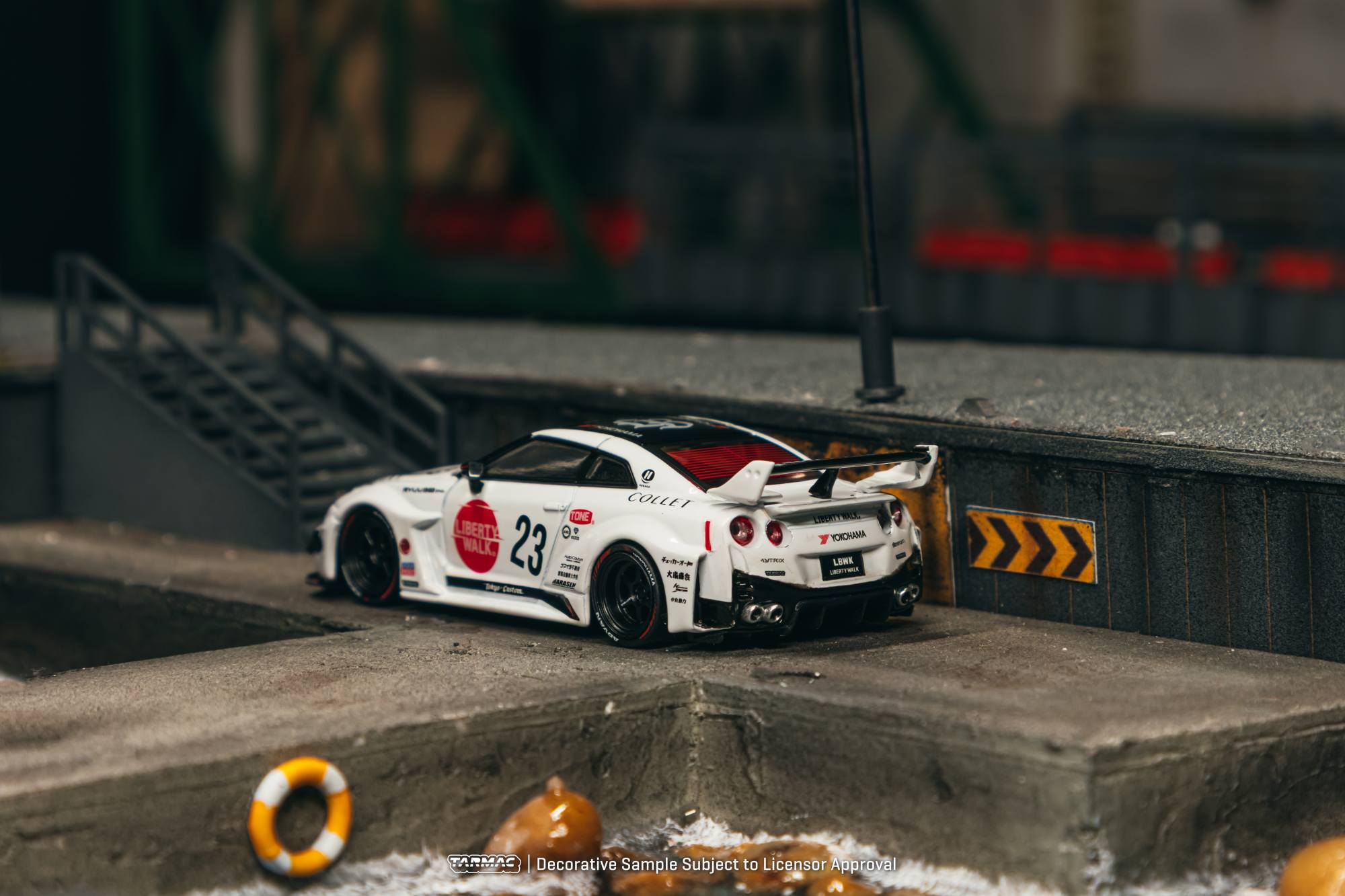 Nissan GT-R (R35) #23 LB-Silhouette WORKS 2026 white 1:64 Tarmac