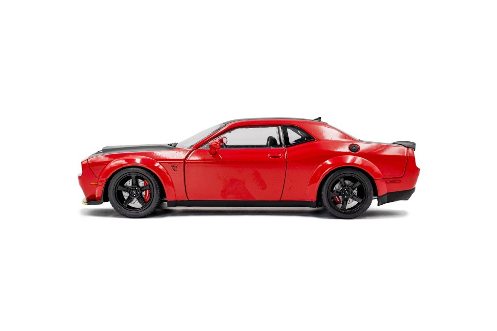 Dodge Challenger Demon 2023 red 1:18 Solido