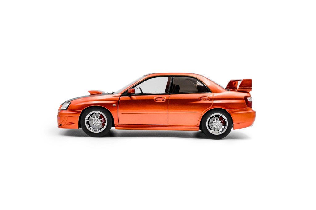 Subaru Impreza WRX STI 2003 orange metallic 1:18 Solido