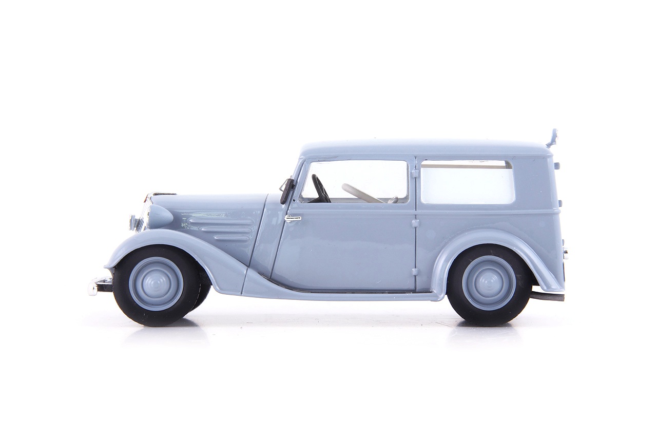 Tatra 57B Sanitka Sodomka 1940 1:43 AutoCult