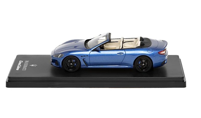 Maserati GranCabrio Open 2019 blue 1:43 TSM Model