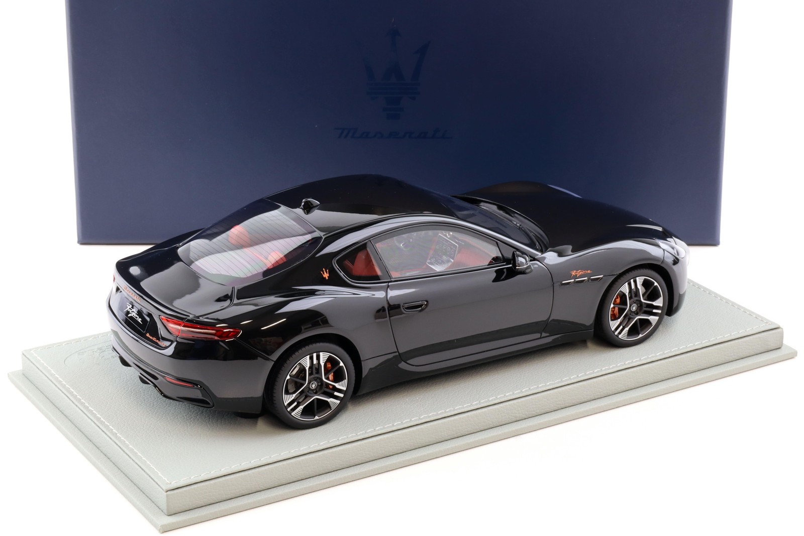 Maserati GranTurismo Folgore 2023 Nero 1:18 B.B.R.