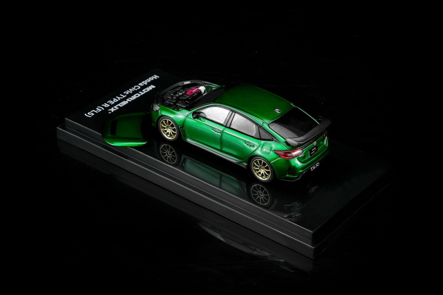 Honda Civic Type R (FL5) *HEC 2026* metallic green 1:64 Motorhelix