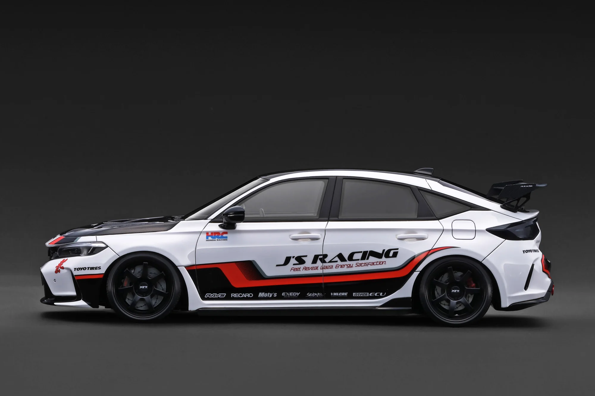 Honda Civic Type-R J'S Racing FL5 *Demo Car* white 1:18 Ignition Model
