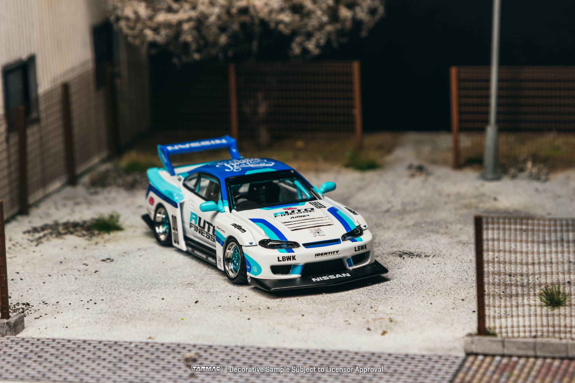 Nissan Silvia (S15) LB Super Silhouette Auto Finesse 2025 white/blue 1:64 Tarmac