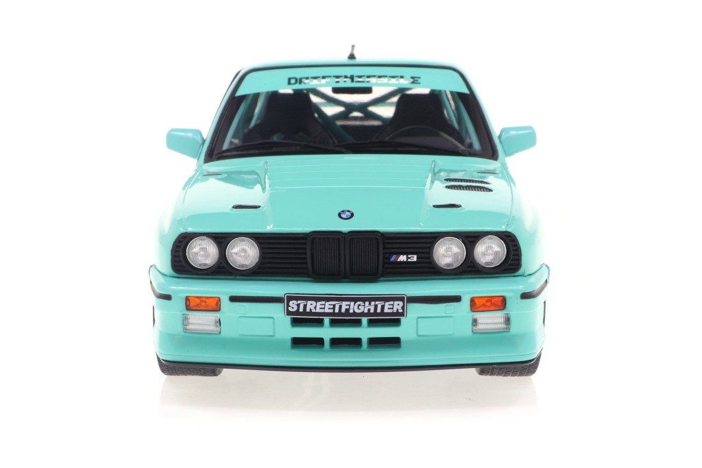 BMW M3 Solido Works 1990 Tiffany blue 1:18 Solido