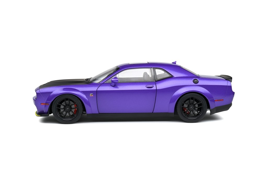Dodge Challenger SRT Hellcat Redeye Widebody 2020 plum crazy 1:18 Solido
