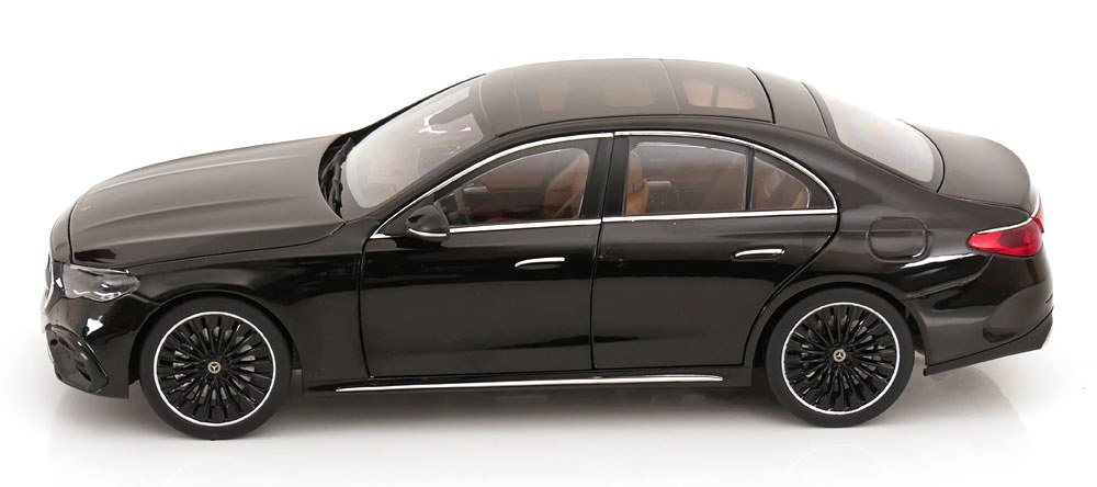 Mercedes-Benz E-Class W214 2023 black 1:18 iScale