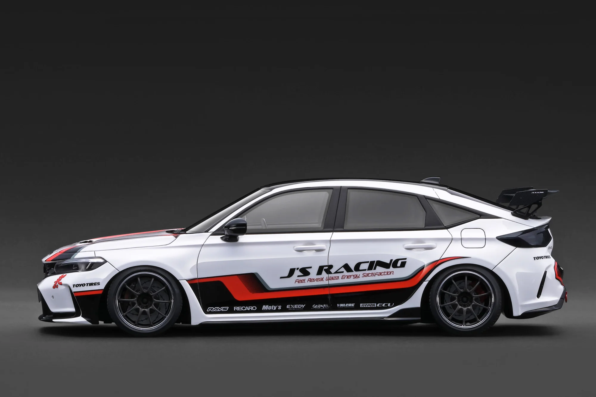 Honda Civic Type-R J'S Racing white 1:18 Ignition Model
