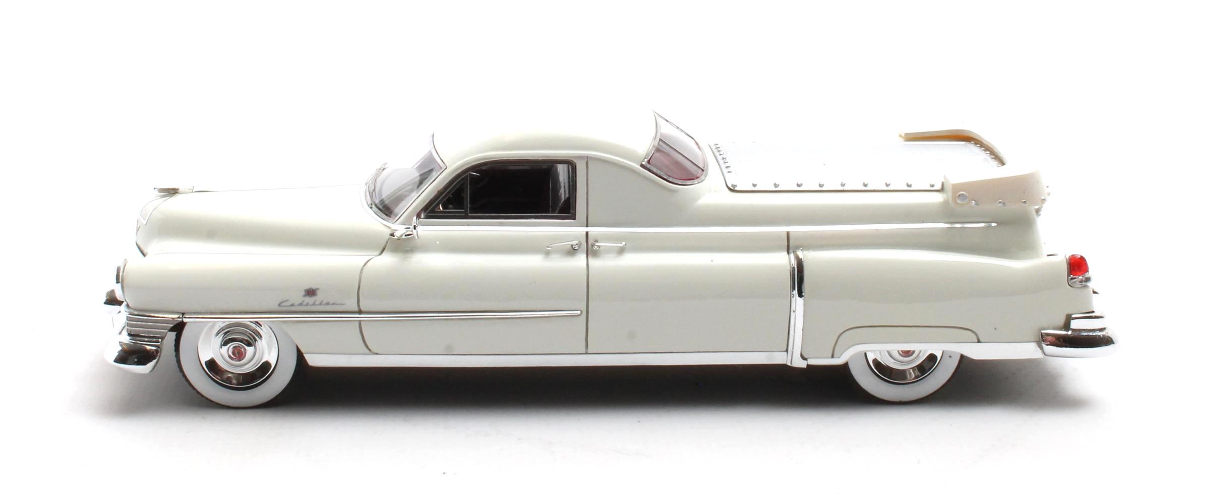 Cadillac Professional S&S Florentine Flower 1951 white 1:43 Matrix Scale Models