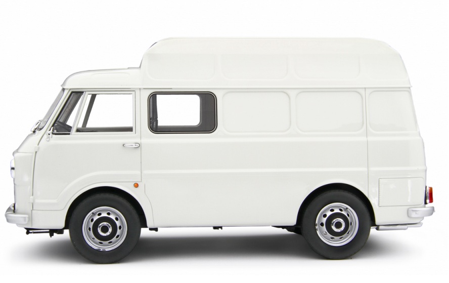 Alfa Romeo F12 High Roof Van 1967 white 1:18 Laudoracing Model