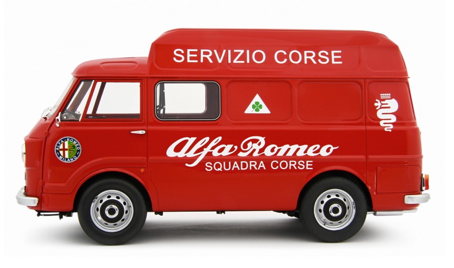 Alfa Romeo F12 High Roof Van Assistance *Servizio Corse* 1967 red 1:18 Laudoracing Model