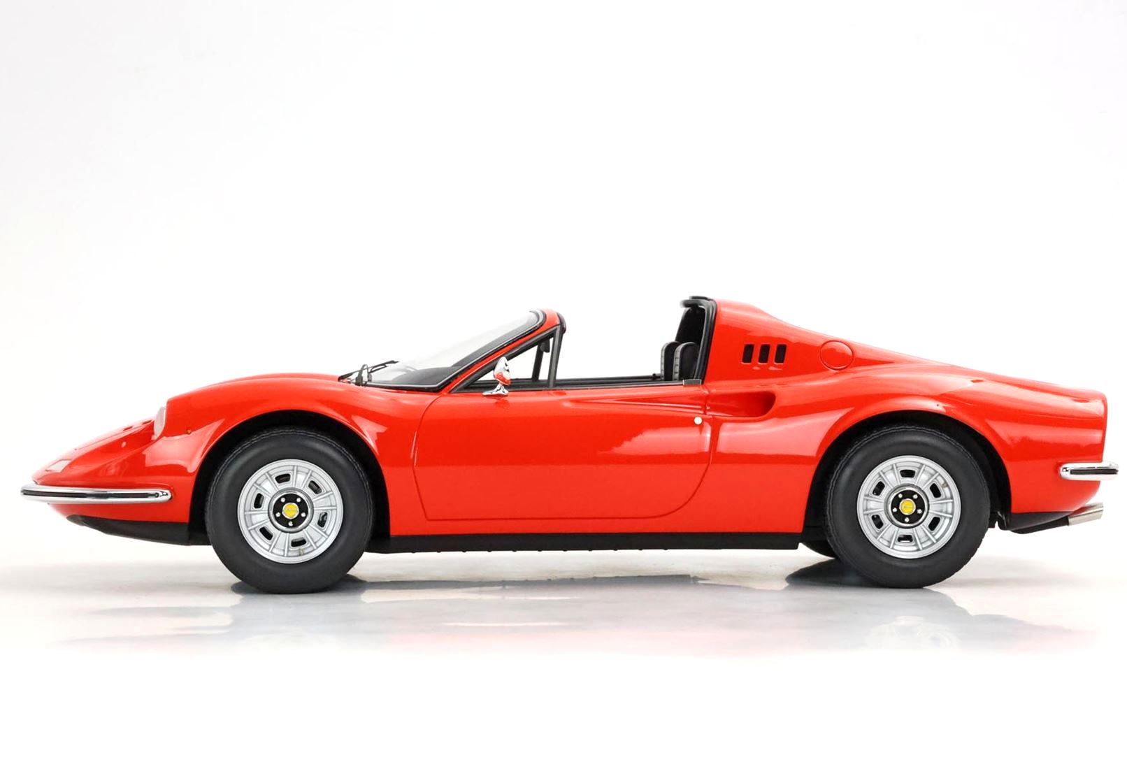 Ferrari Dino 246 GTS 1972 Rosso Dino 1:18 B.B.R.
