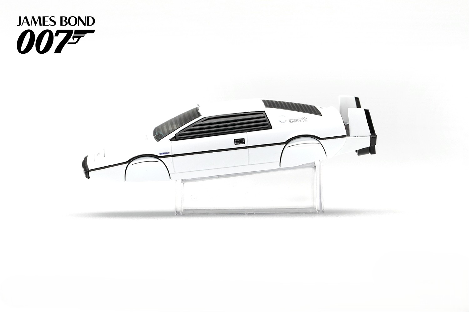 Lotus Esprit S1 *The Spy Who Loved Me* 1977 white English Blister Packaging 1:64 Mini GT