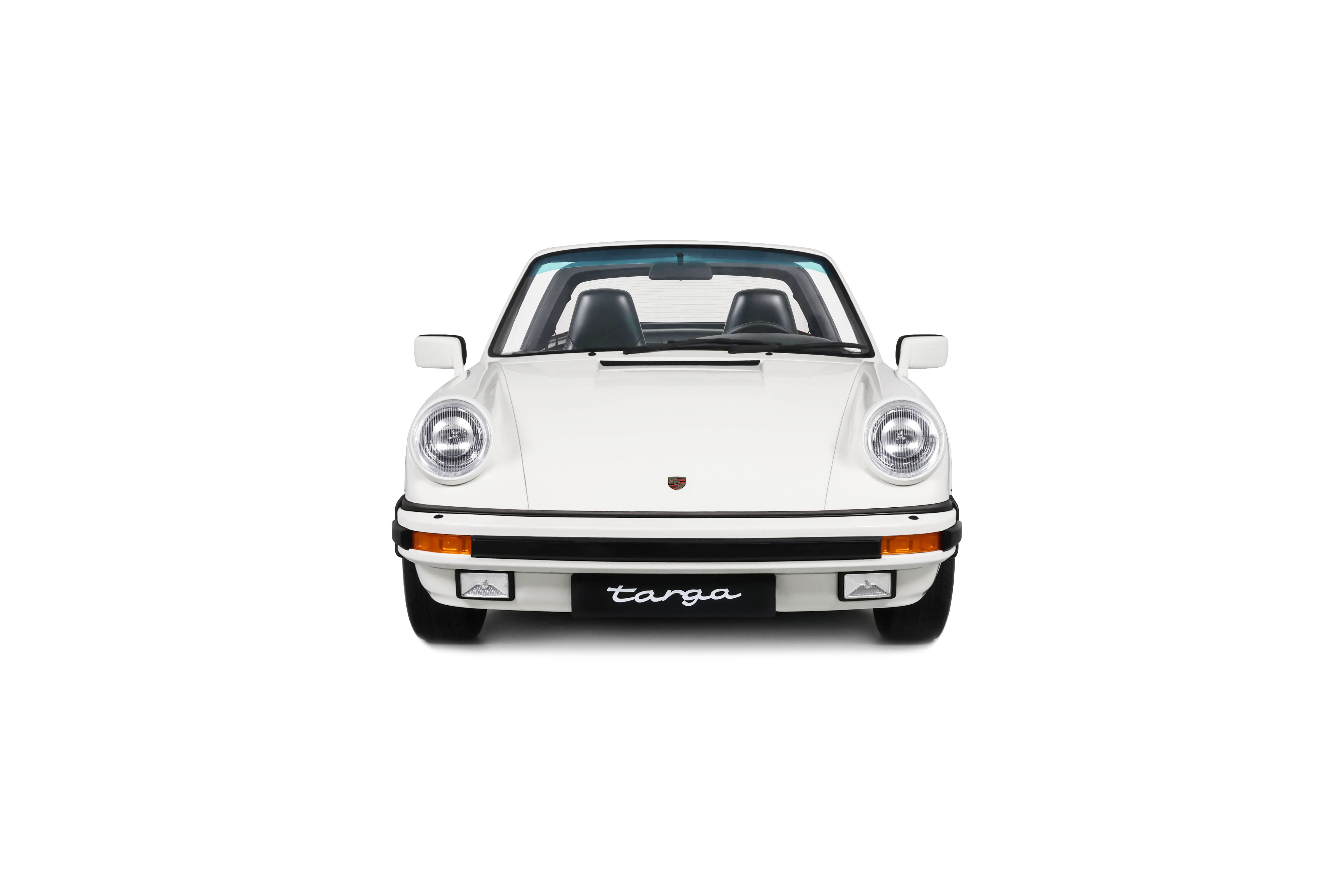 Porsche 911 3.2 Targa Grand Prix 1984 white 1:8 GT Spirit