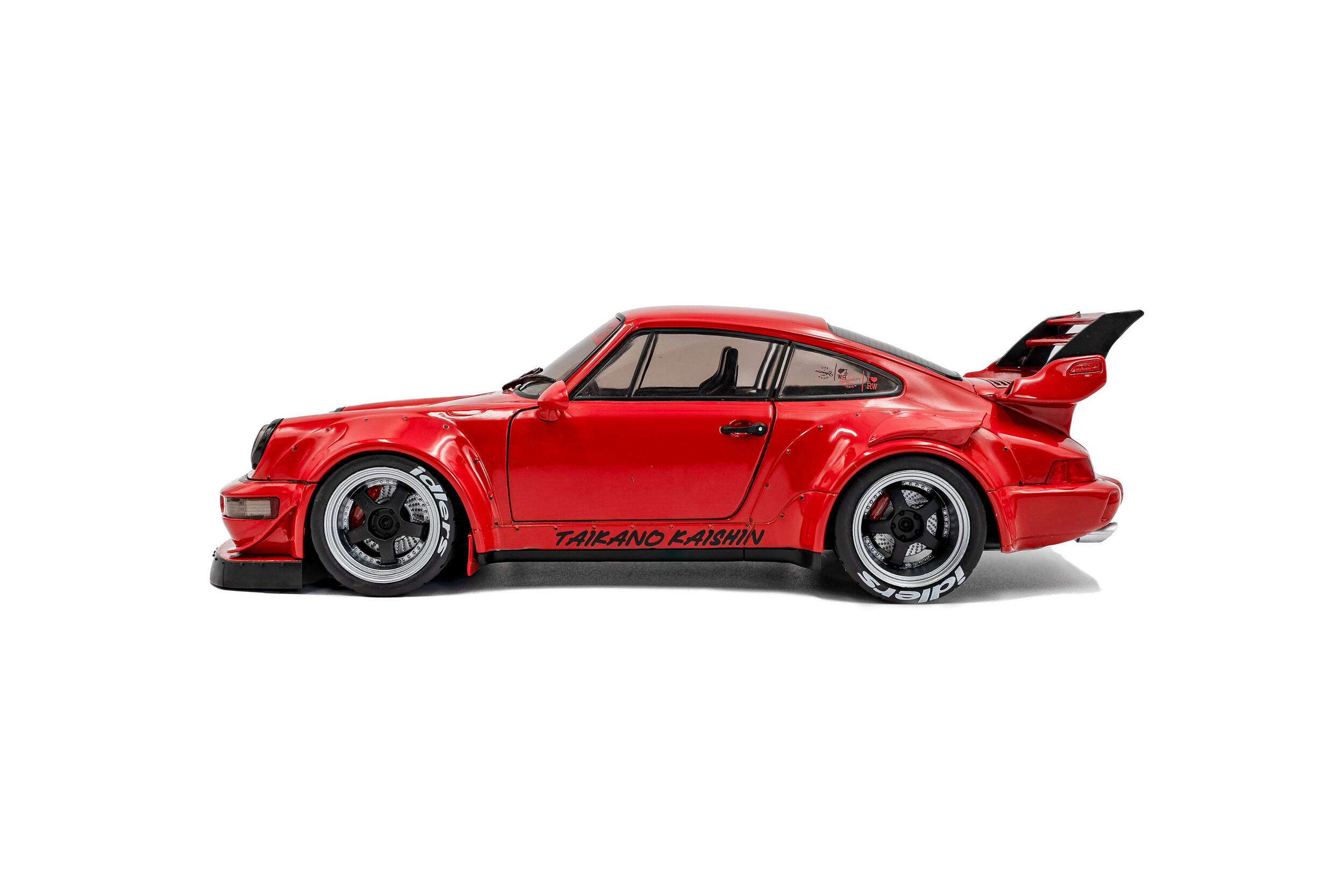 Porsche RWB Bodykit Taikano Kaishin 2024 red 1:18 Solido